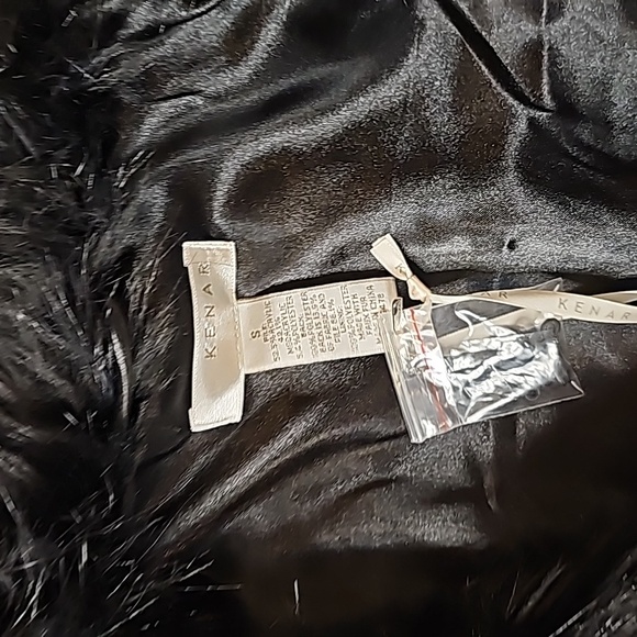 NWT: KENAR FAUX FUR Jacket Black size Small - Picture 2 of 6